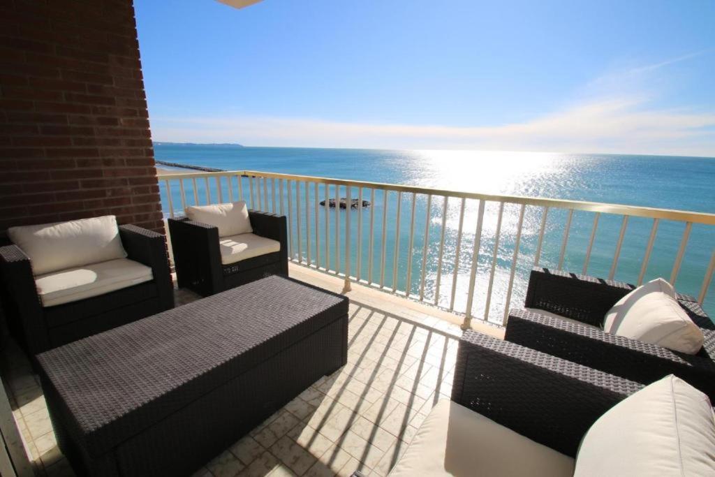 Appartamento Apartamento Vistas Al Mar Cambrils Esterno foto